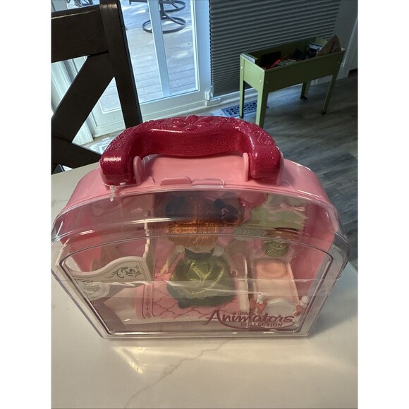 NEW Disney Animators' Collection Anna 5" Mini Doll Play Set - Picture 4 of 5